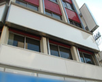 tH[